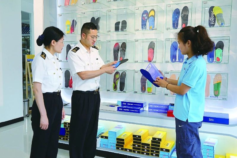 “中国海关传媒”微信公众号：从落地起步迈向提质发展 跨境电子商务综合试验区“加速跑”